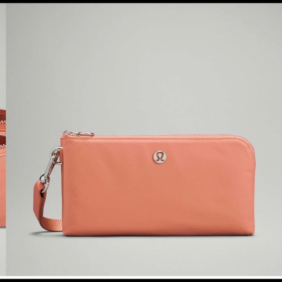 lululemon athletica Handbags - Lululemon🍋Now And Always Pouch